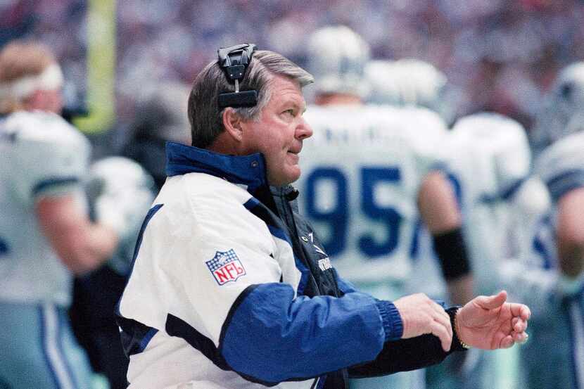 El ex coach de los Dallas Cowboys Jimmy Johnson será exaltado al Salón de la Fama del Futbol...