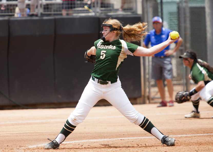 North Richland Hills Birdville pitcher Grace Green (5) pitches against Gregory-Portland...