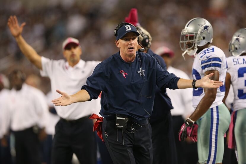 ARLINGTON, TX - OCTOBER 01:  Head coach Jason Garrett of the Dallas Cowboys at Cowboys...