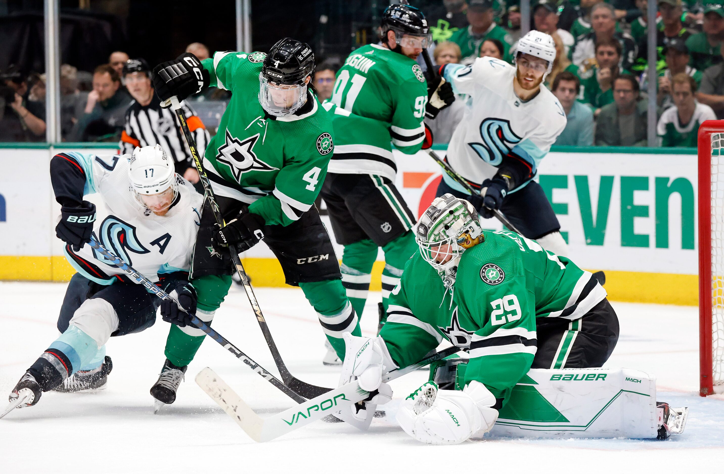 Dallas Stars goaltender Jake Oettinger (29) keeps Seattle Kraken right wing Jordan Eberle...