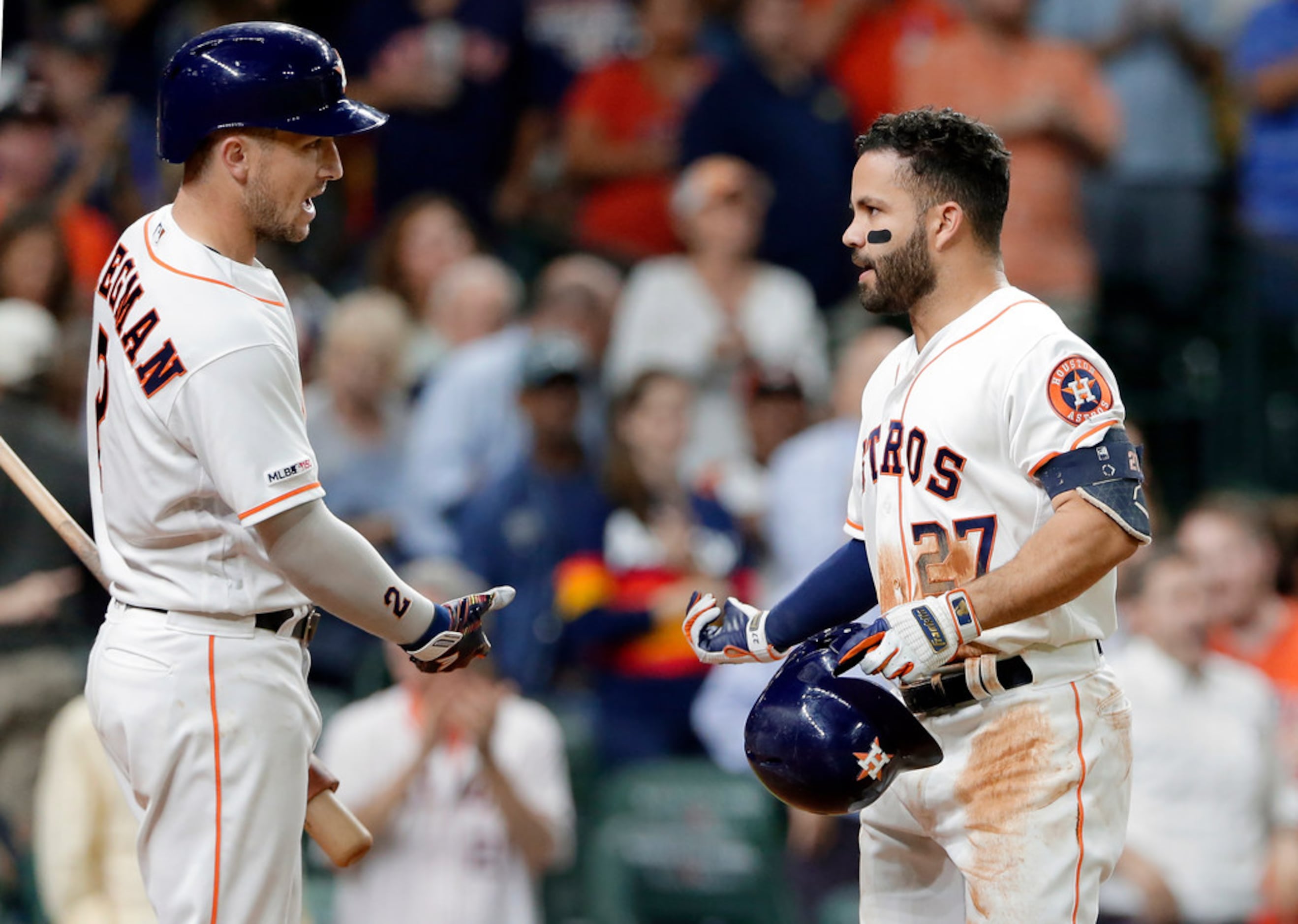 Astros' Carlos Correa gets much-needed hit with RISP