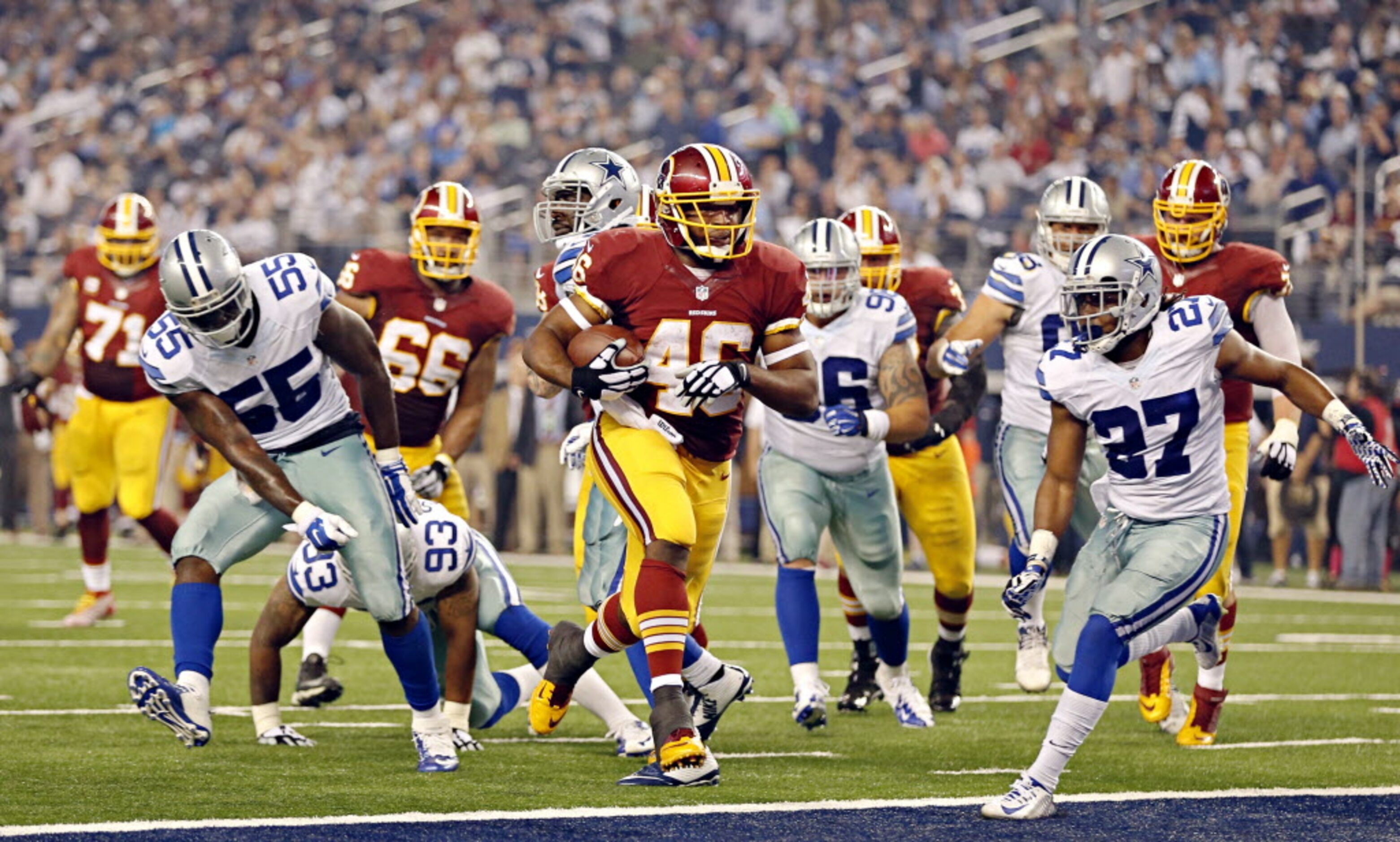 Washington Redskins running back Alfred Morris (46) scores a touchdown during the second...