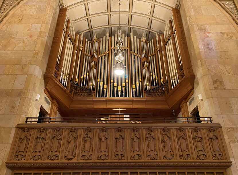 Juget-Sinclair organ in Christ the King Catholic Church in Dallas, where Jeremy Filsell...