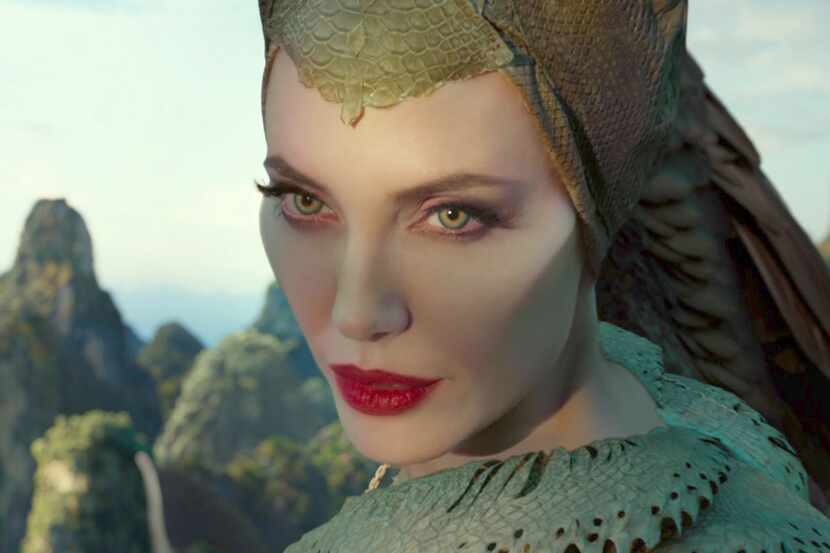 Angelina Jolie es Maleficent en la película de Disney "Maleficent: Mistress of Evil".