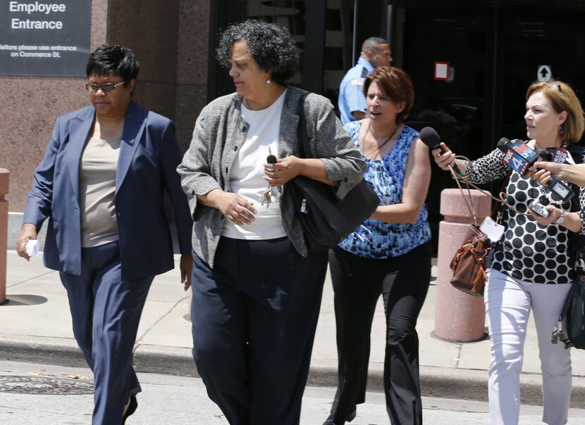 Kathy Nealy (left) (2014 File Photo/David Woo)