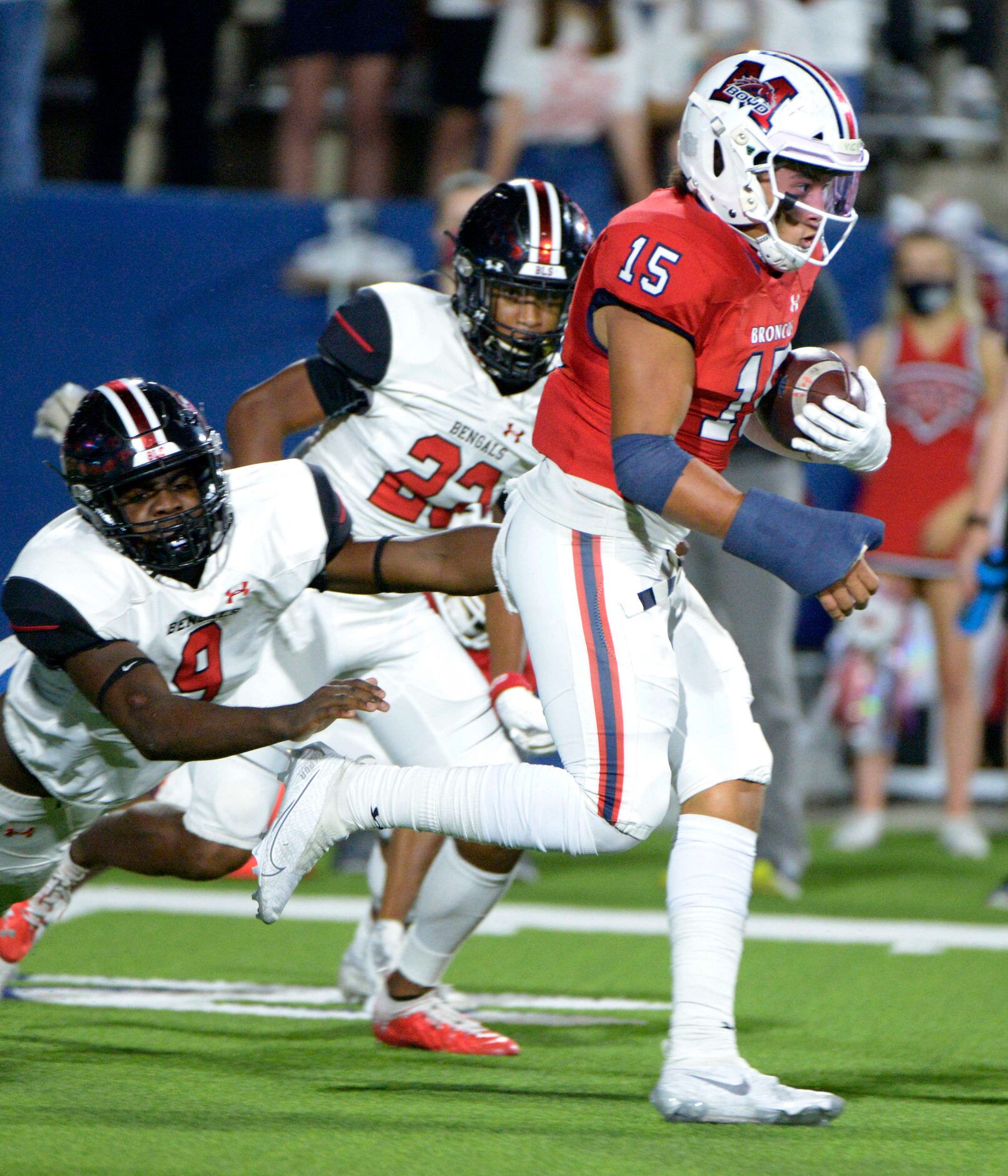 McKinney Boyd’s Carter Whitefield (15) runs upfield in the second quarter of a high school...