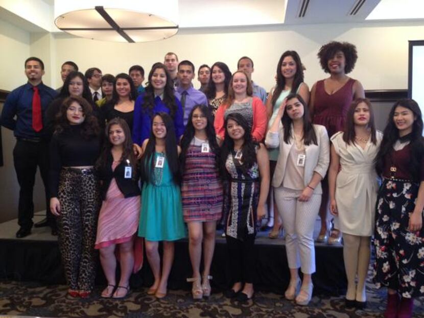 The 2013-14 Future Leaders of Irving take part in graduation ceremony at the Four Seasons.