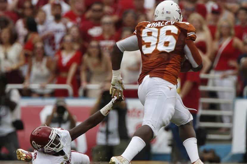 Former Texas defensive lineman Chris Whaley signed with the Cowboys on Saturday evening....