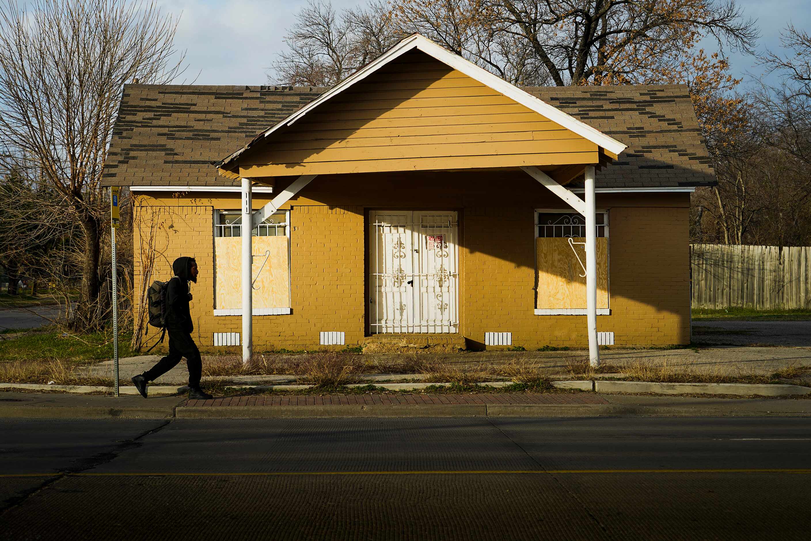 Home tied to Bonnie and Clyde torn down in West Dallas