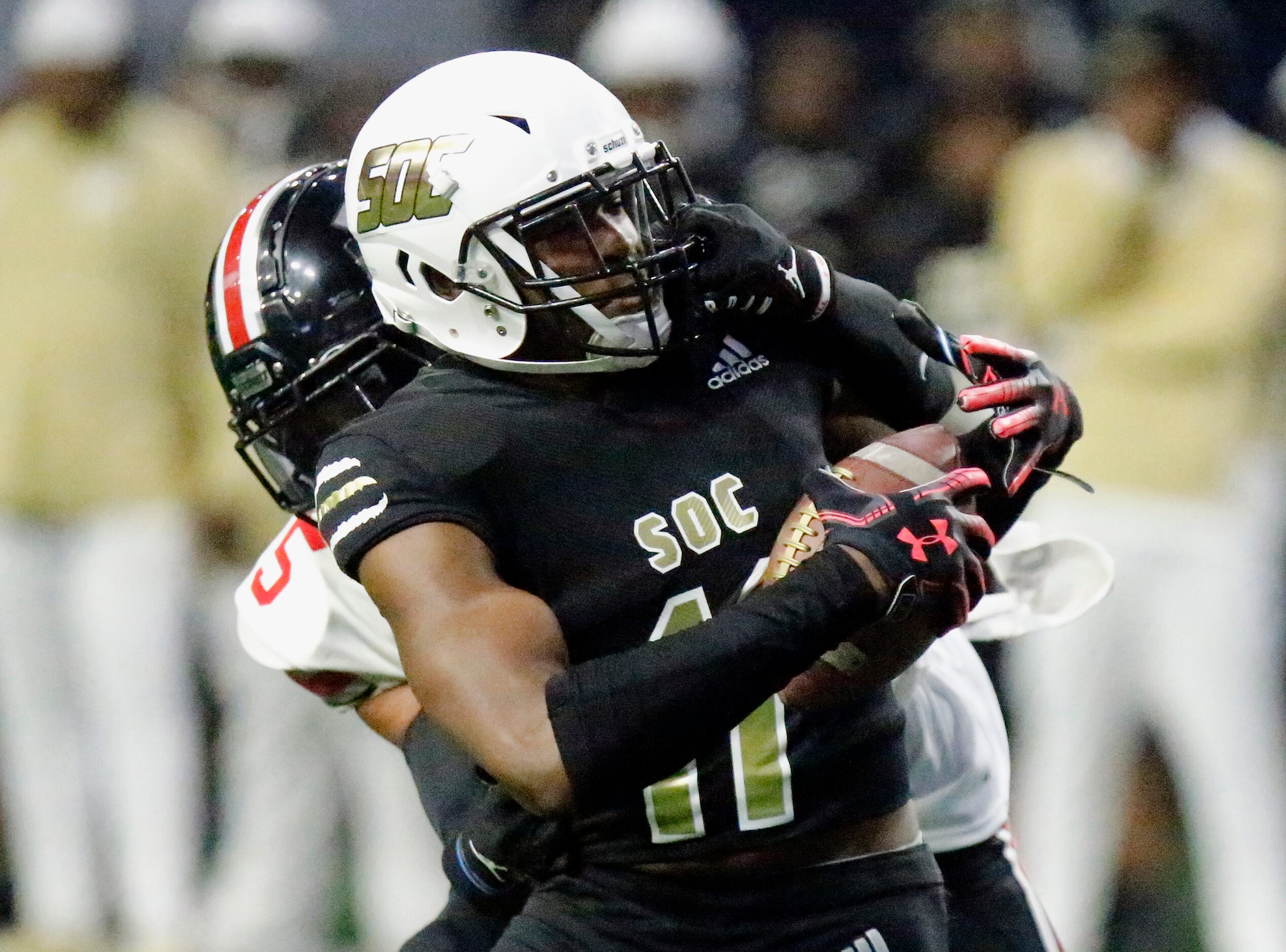 Lovejoy High School defensive back Jayden Lawton (5) was called for face masking South Oak...