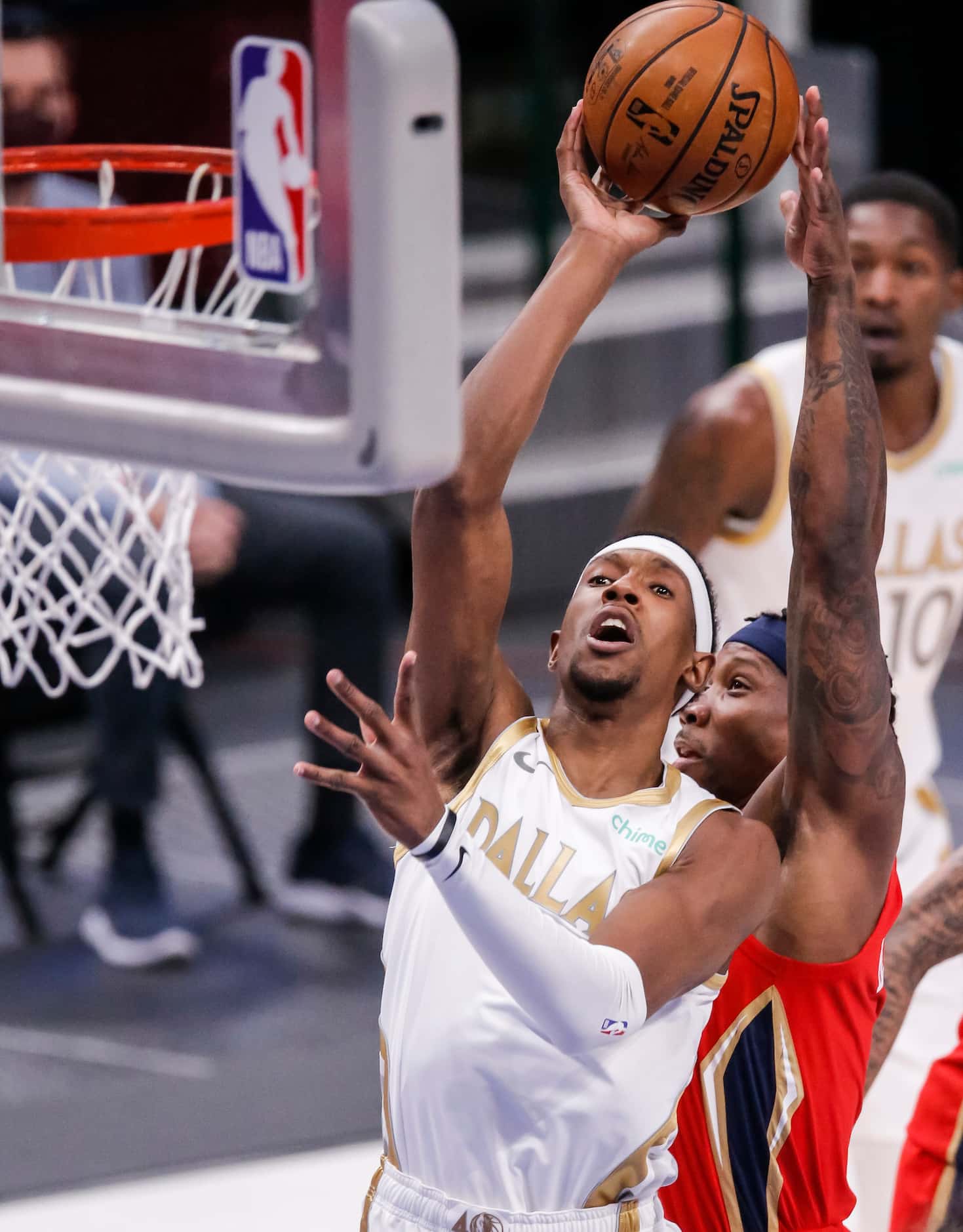 Dallas Mavericks guard Josh Richardson (0) attempts a shot as New Orleans Pelicans guard...