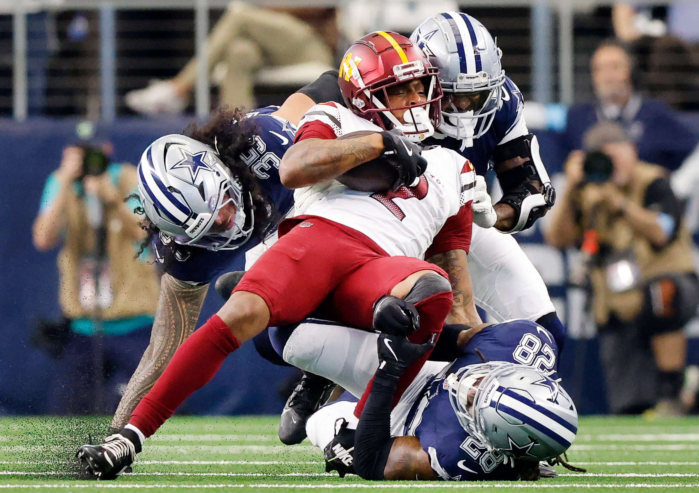 Dallas Cowboys cornerback Jourdan Lewis (2), safety Malik Hooker (28) and linebacker Marist...