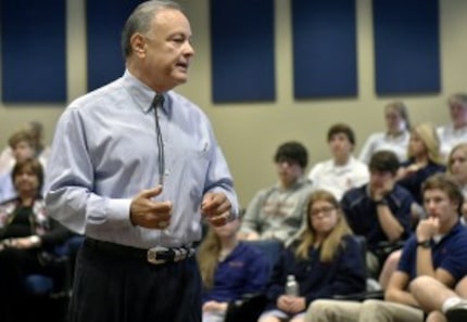  Texas Secretary of State Carlos Cascos, speaking to an East Texas school group last month....