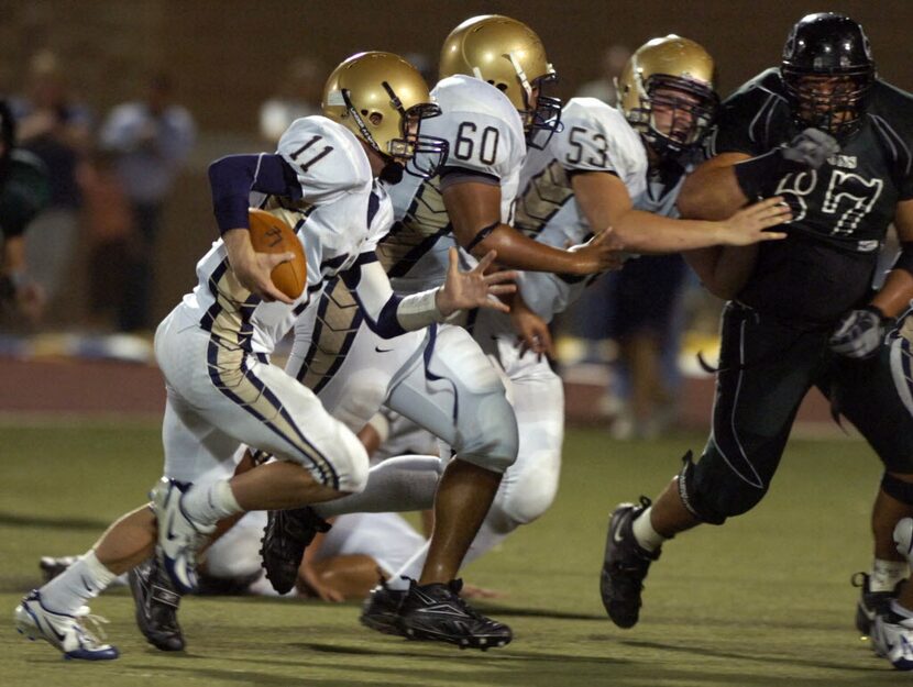  Little Elm QB Cole Beasley follows blockers as he picks up yardage against Lake Dallas.