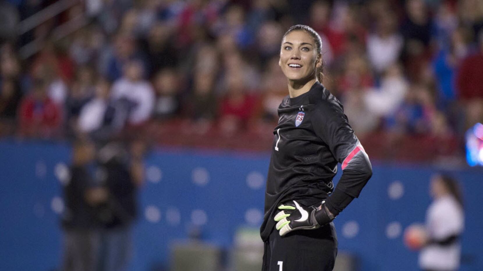 Feb 10, 2016; Frisco, TX, USA; United States goalkeeper Hope Solo (1) checks out the replay...