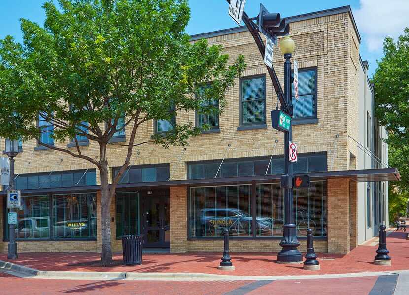 
American luxury lifestyle retailer Shinola opened its first local store in downtown Plano...