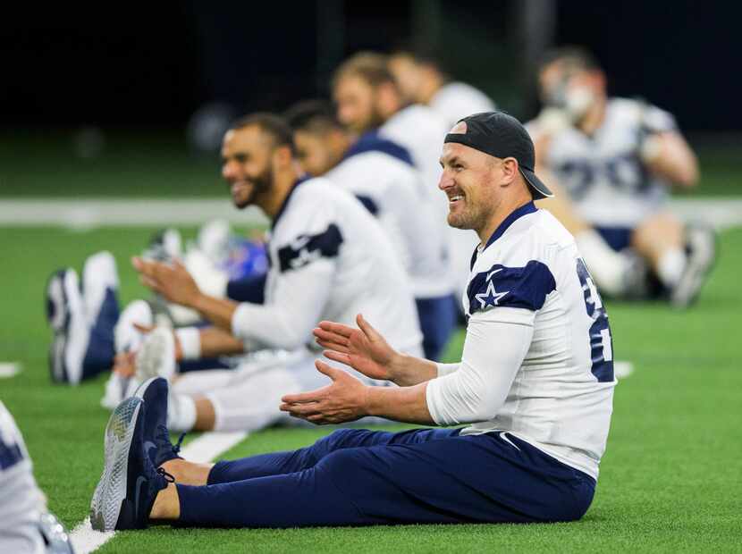 Dallas Cowboys tight end Jason Witten (82) stretches during a Dallas Cowboys OTA practice on...