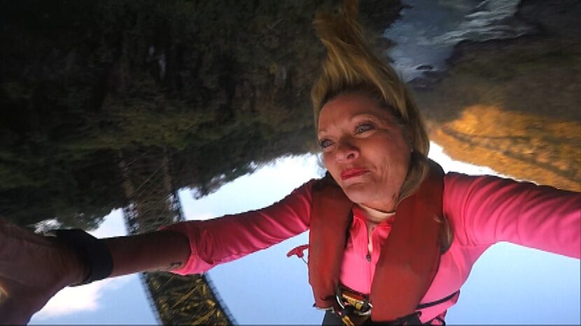 Denise from Team Alabama had an easier time with the African bungee jump than riverside...