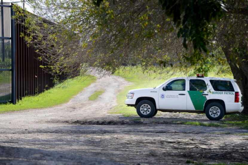 Agentes de la Patrulla Fronteriza arrestaron a un indocumentado que había secuestrado a una...