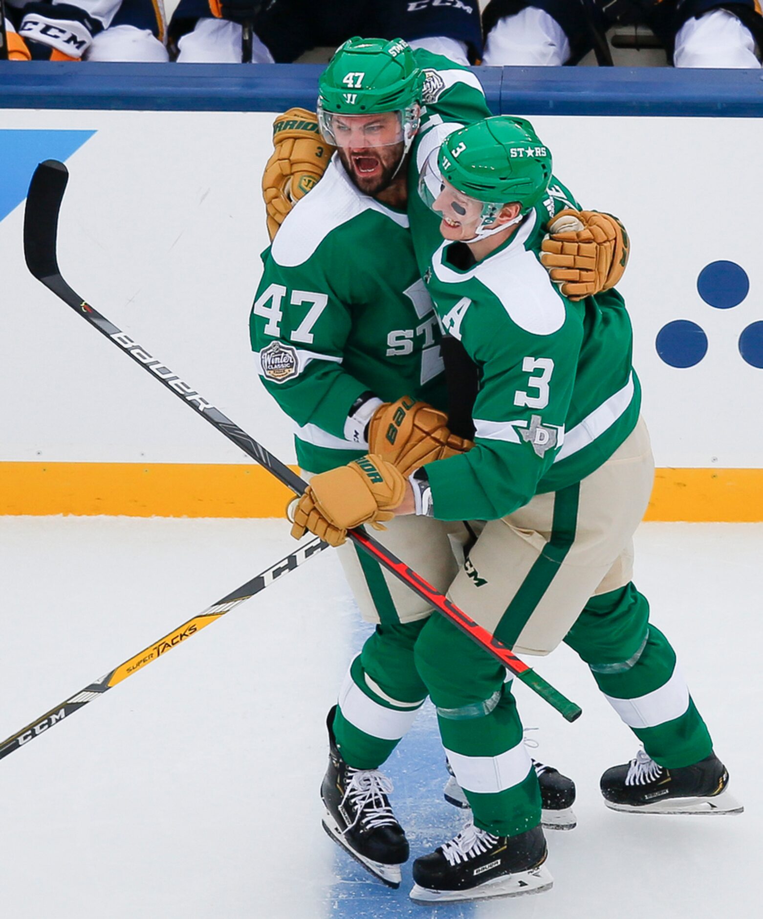 Dallas Stars right wing Alexander Radulov (47) and John Klingberg (3) celebrate a goal by...