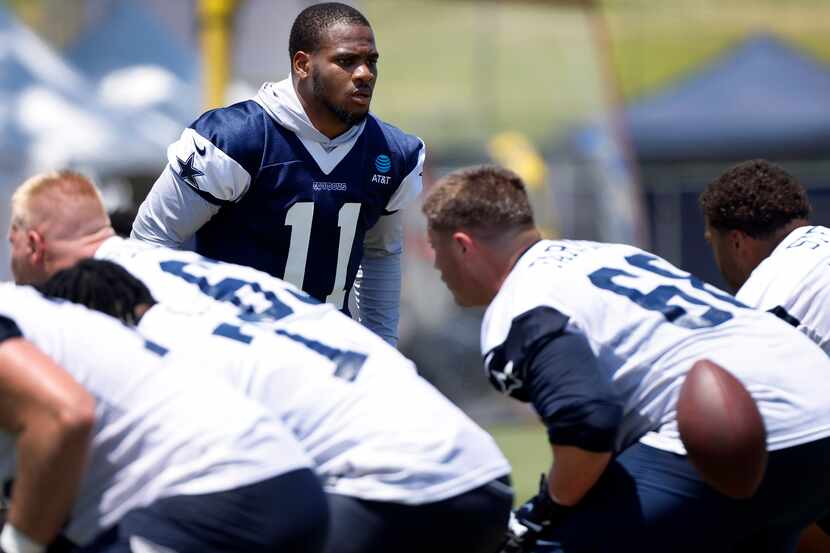 Dallas Cowboys outside linebacker Micah Parsons (11) waits as the ball is snapped during a...