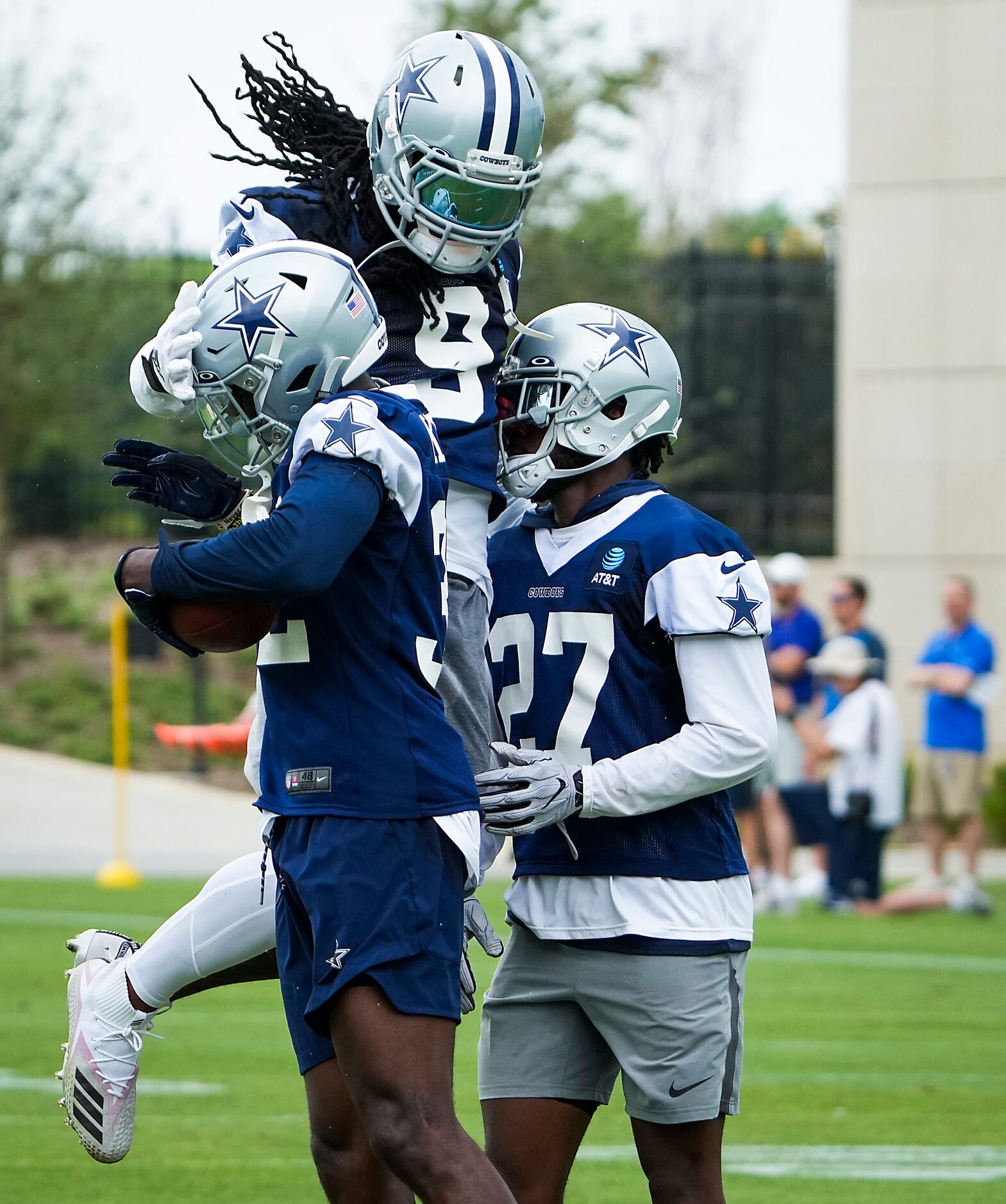 Dallas Cowboys linebacker Jaylon Smith (9) celebrates a turnover with safety Jayron Kearse...