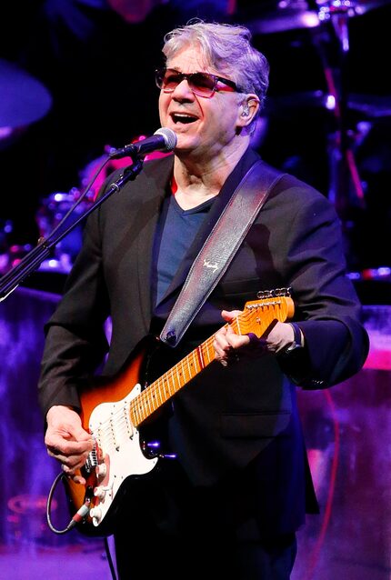 Steve Miller performs at Verizon Theatre in Grand Prairie on Monday.