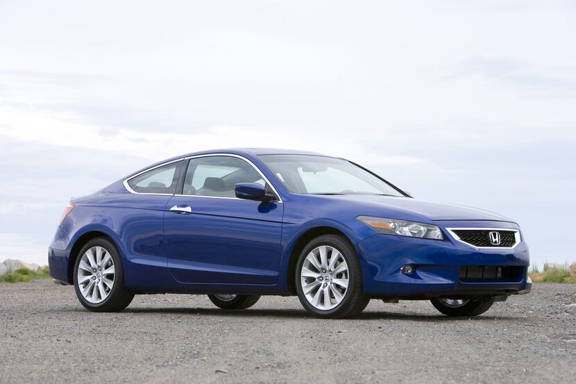 ORG XMIT: *S0420934823* 2008 Honda Accord EX-L V-6 with 6-speed manual transmission (6MT)....