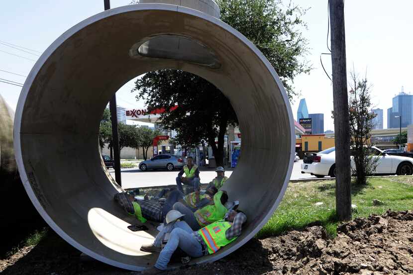 A Dallas law requiring water breaks for construction workers is among many local regulations...