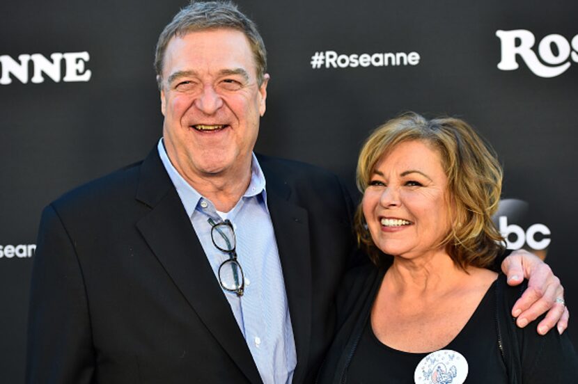 La pareja protagonista de ‘Roseanne’. Foto Getty Images