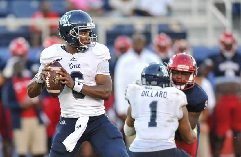 Oct 10, 2015; Boca Raton, FL, USA; Rice Owls quarterback Driphus Jackson (6) throws a pass...