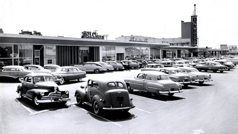 The fifth-ever El Chico was in Inwood Village, seen here in 1952.  (File photo)