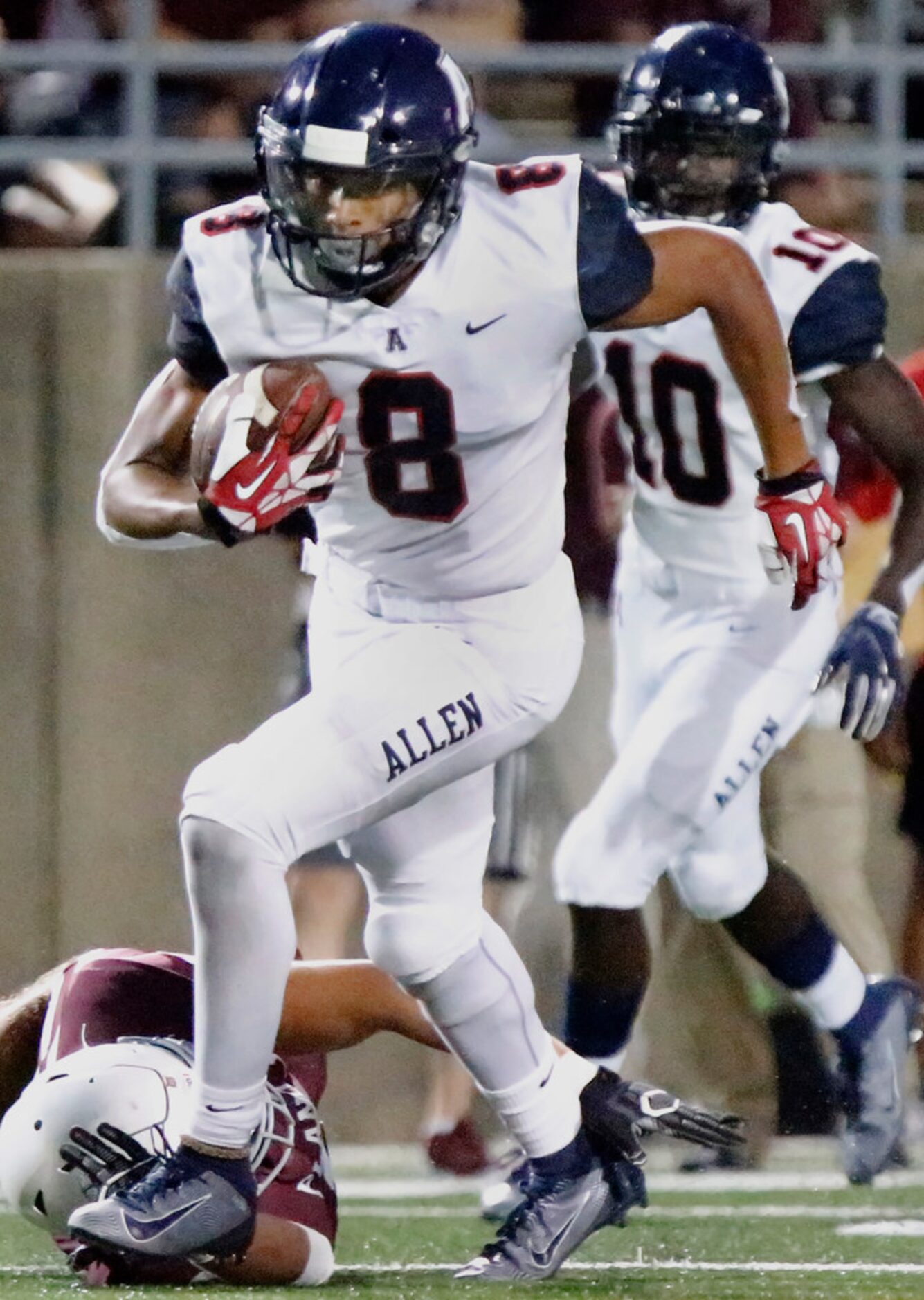 Allen High School wide receiver Blaine Green (8) runs after the catch during the first half...