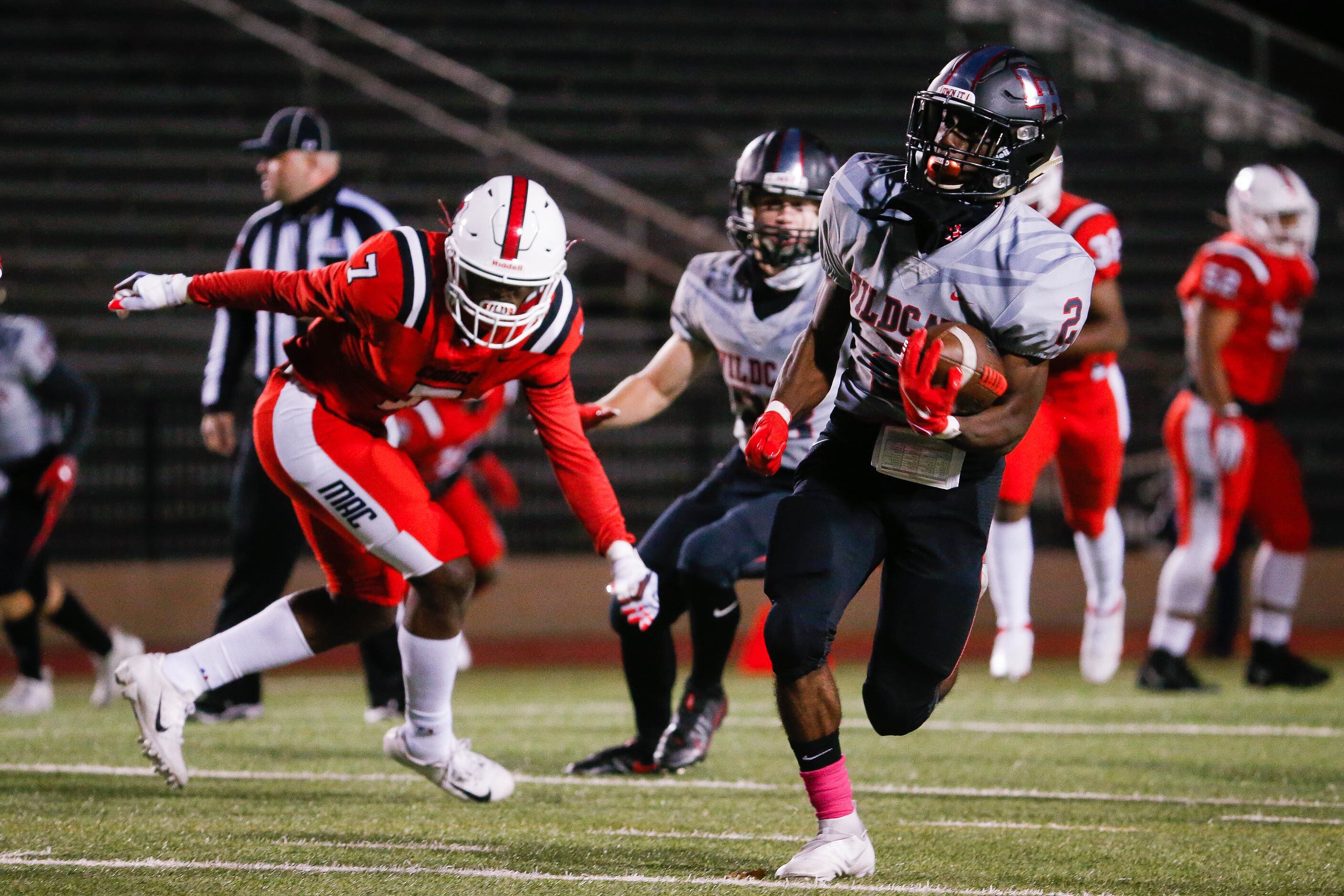 Lake Highlands Noelle Whitehead (2) slips past the Irving MacArthur defense during a the...