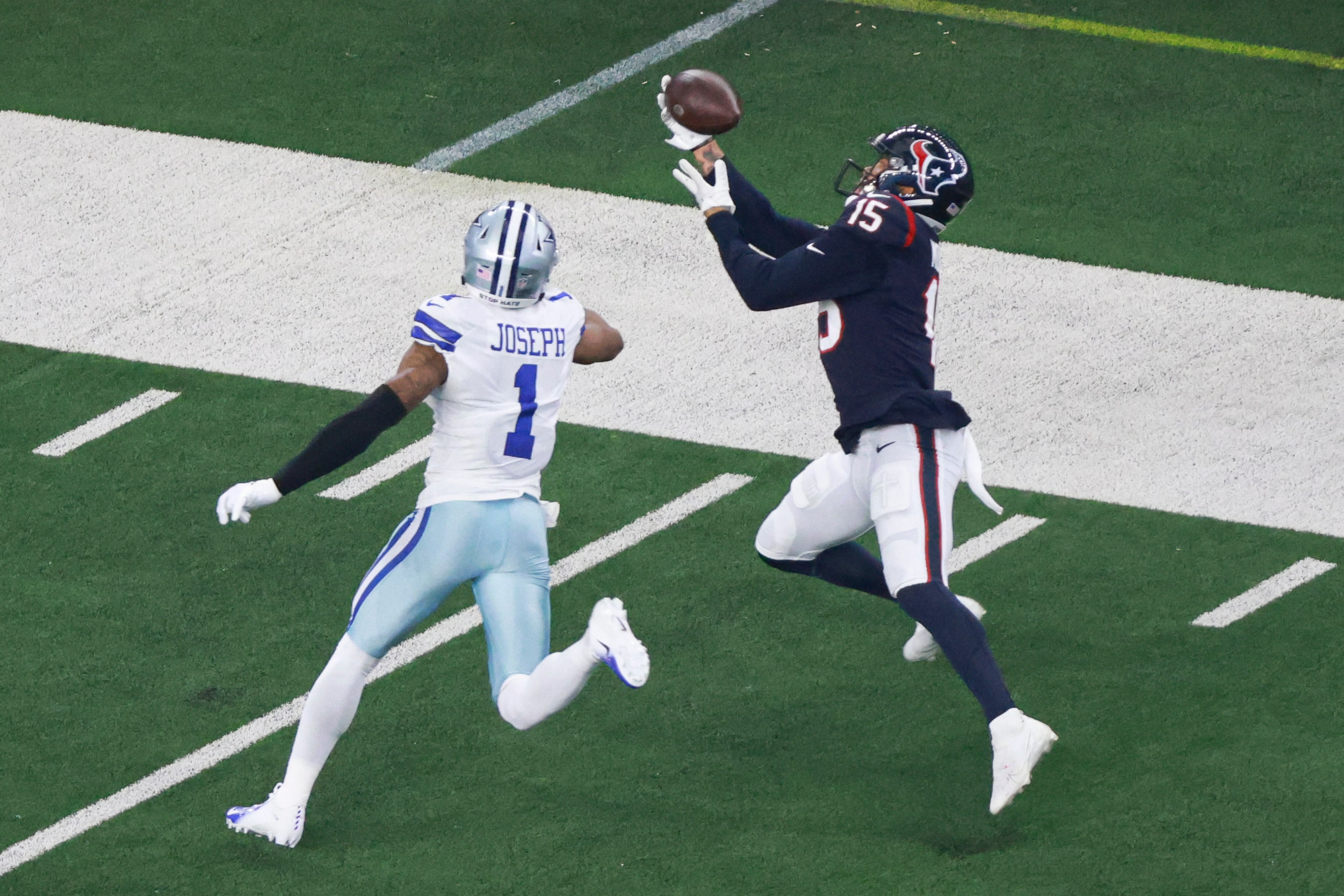 Dallas Cowboys cornerback Kelvin Joseph (1) defends Houston Texans wide receiver Chris Moore...