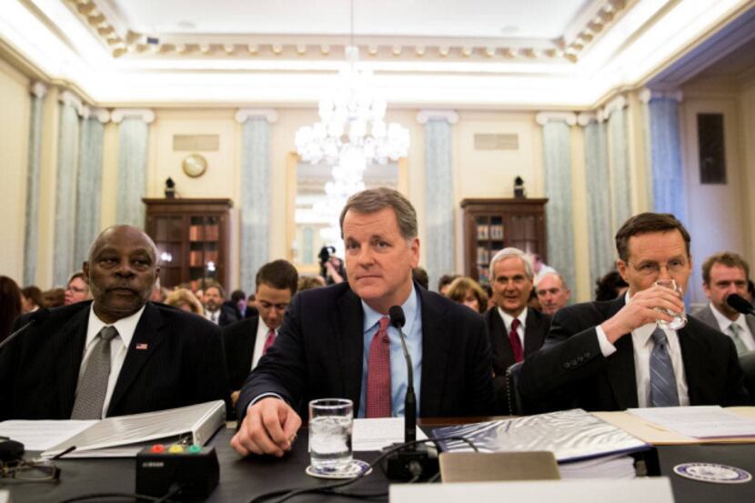 From left: Gerald Dillingham of the Government Accountability Office, Doug Parker of US...