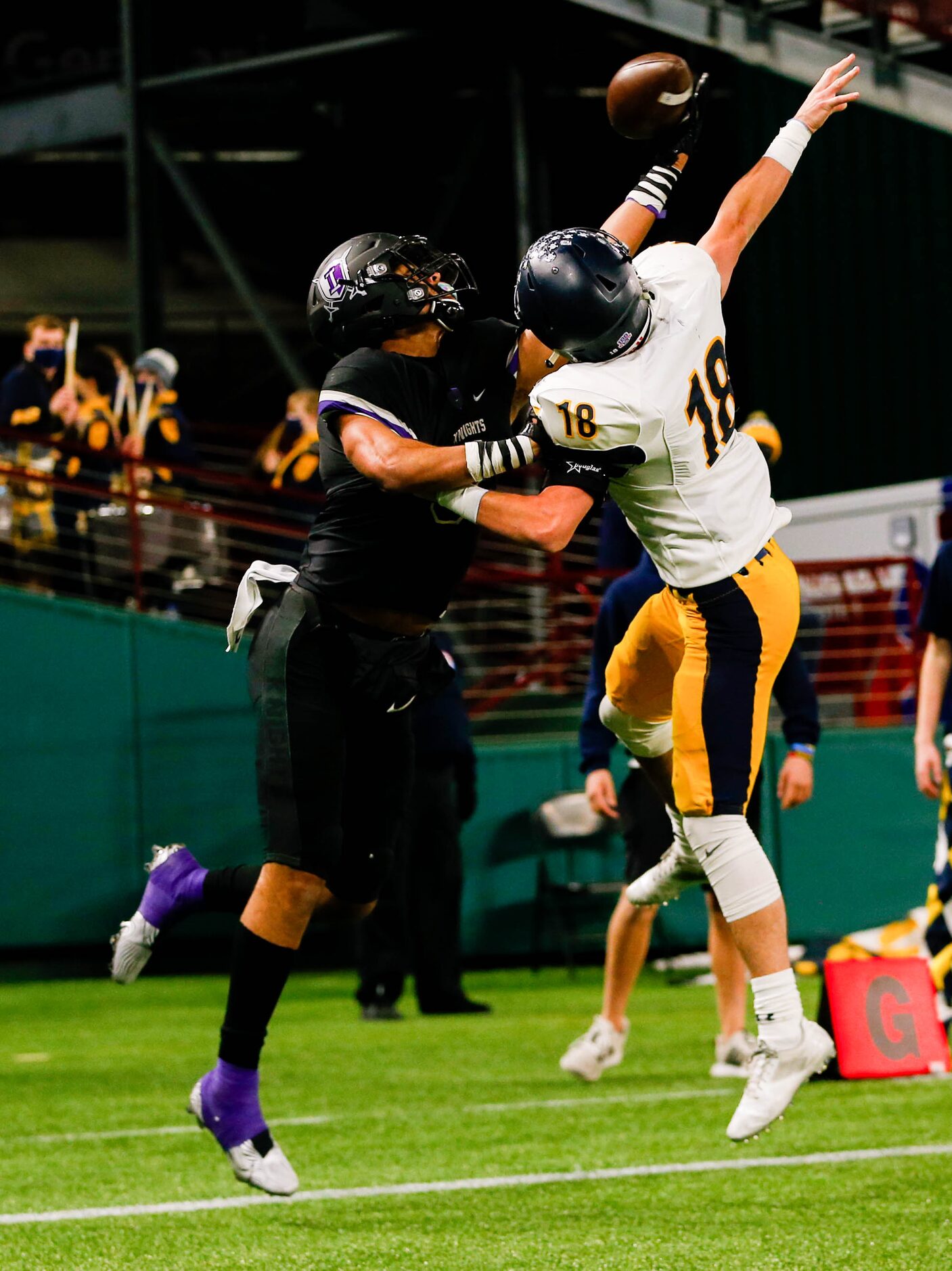 Frisco Independence's Elijah Arroyo (8) fails to catch the ball in the end zone during the...