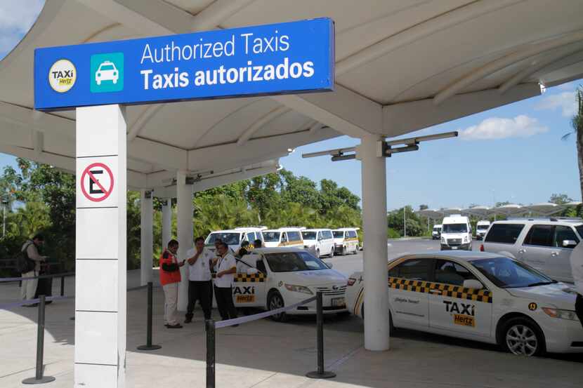En enero se registraron conflictos entre conductores de Uber y taxistas en el Aeropuerto...