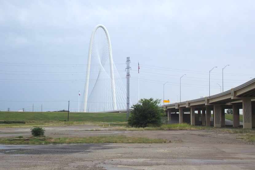 The 505 Riverfront Boulevard property is at the foot of the Margaret Hunt Hill Bridge.