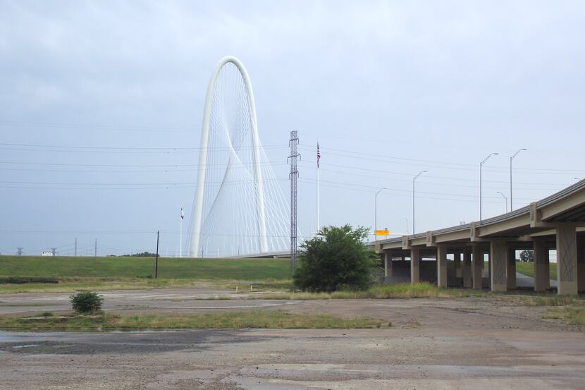 The 505 Riverfront Boulevard property is at the foot of the Margaret Hunt Hill Bridge.