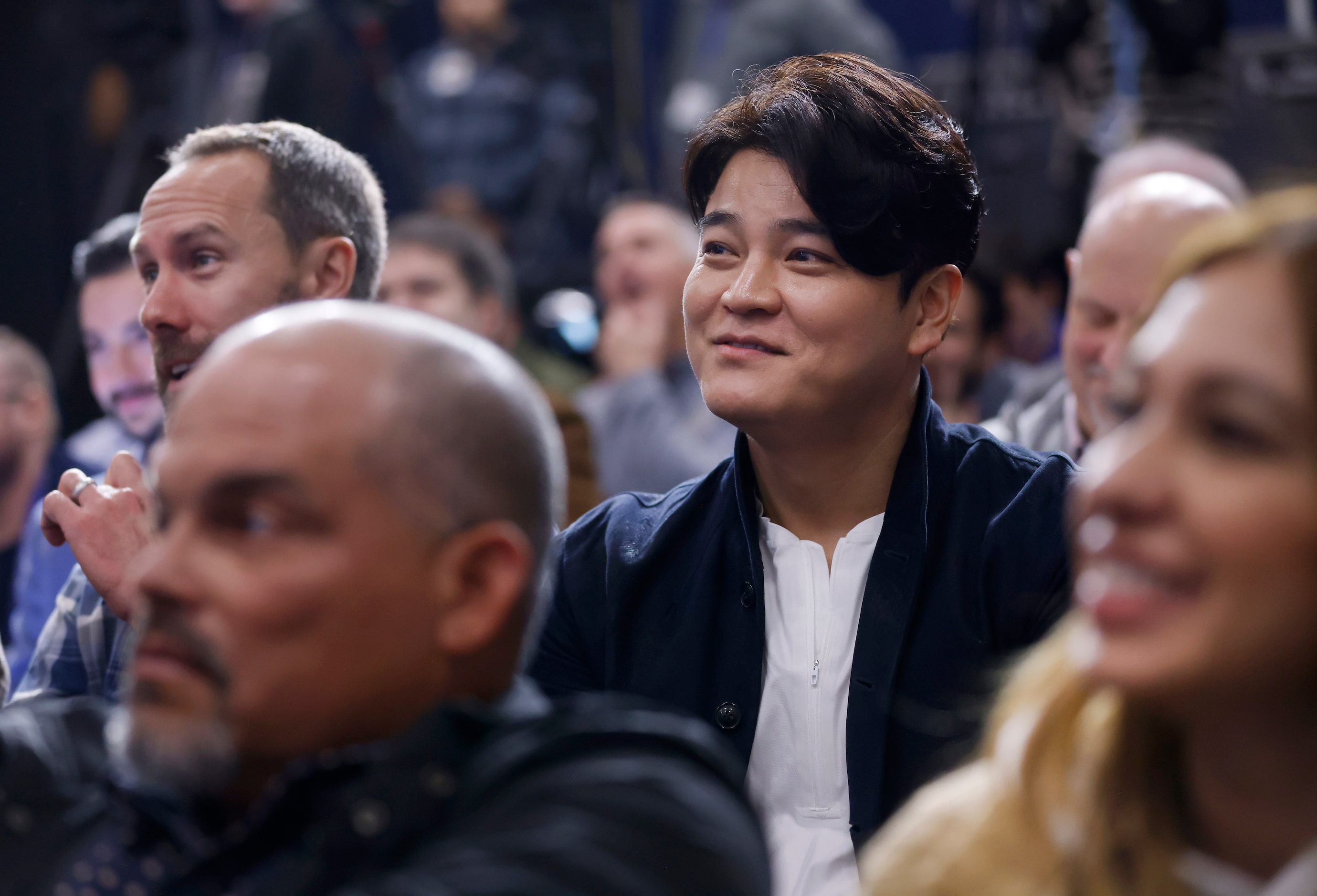 Former Texas Rangers outfielder Shin-Soo Choo watches as former third baseman Adrián Beltré...