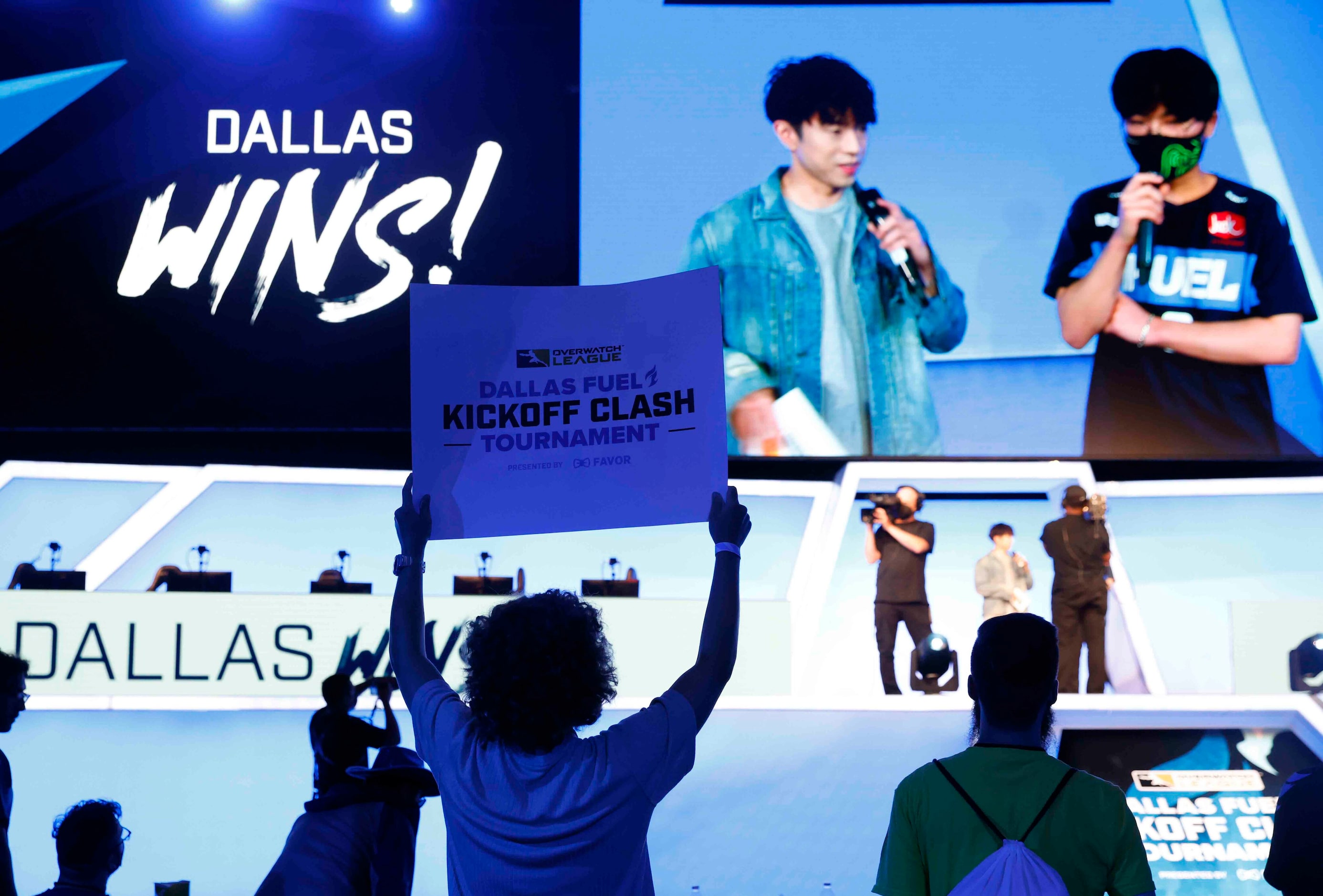 Fans cheer as Dallas Fuel’s Han “ChiYo” Heyon-seok speaks after winning against Toronto...