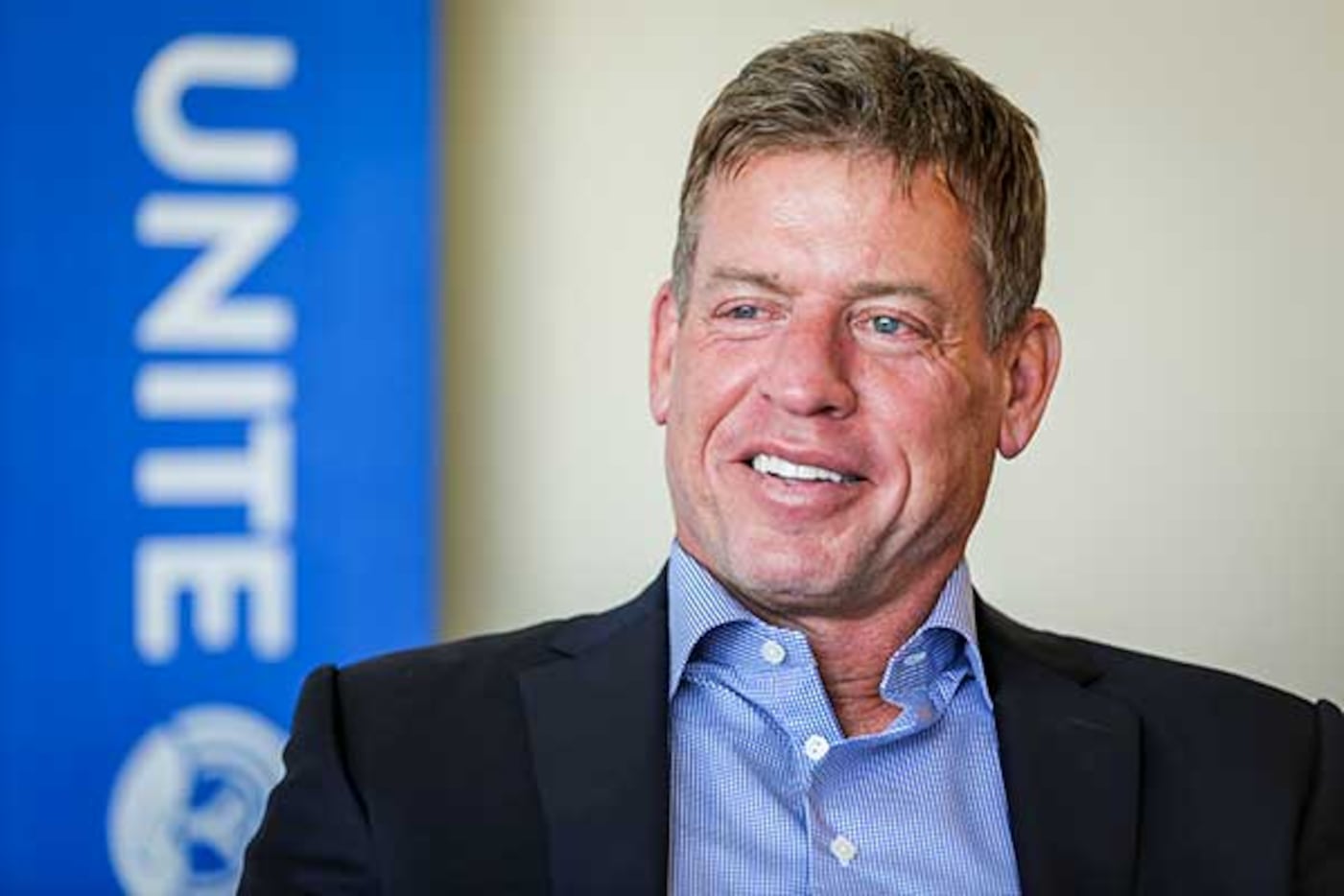 Troy Aikman on why he gets emotional thinking about his sister