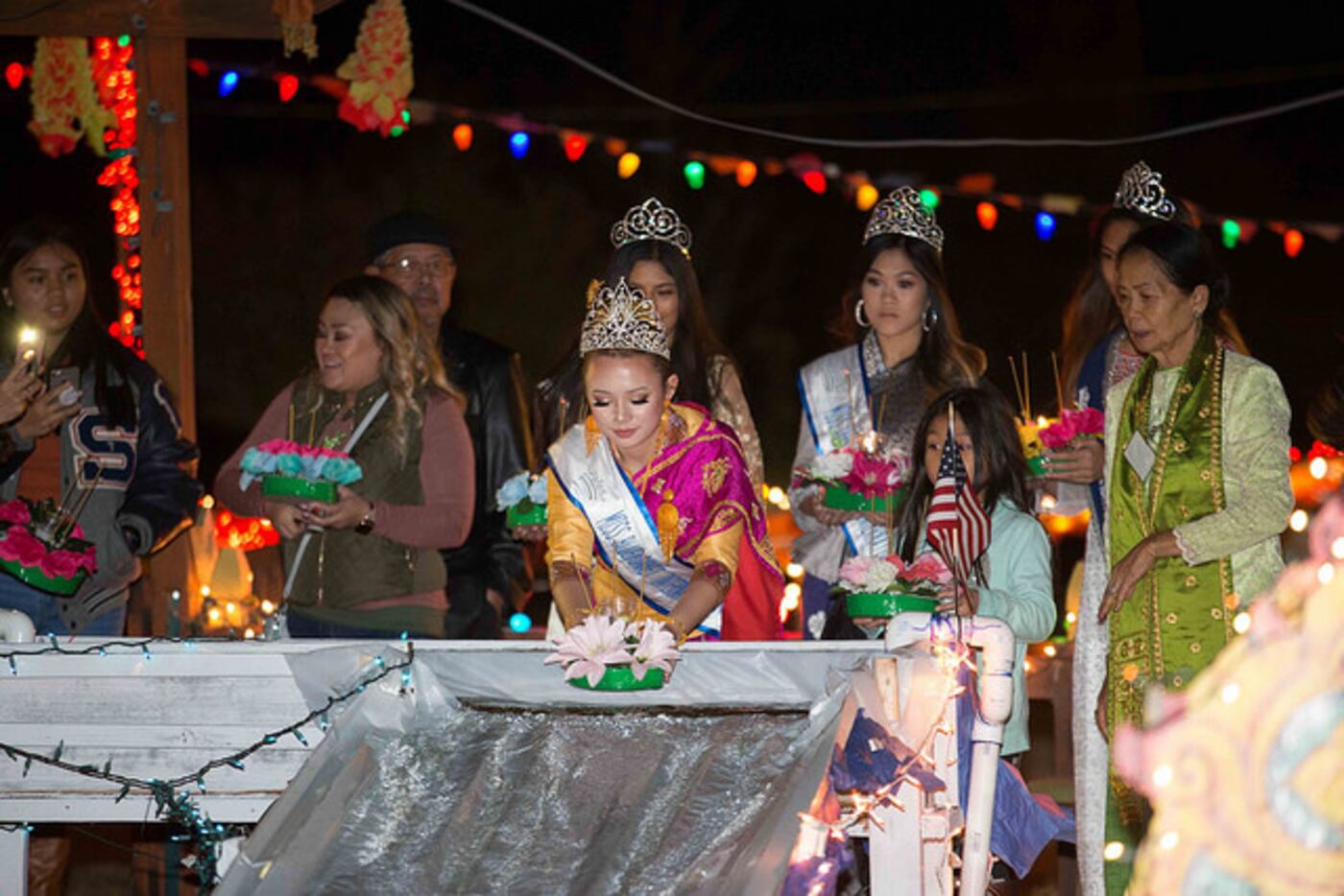 Wat Lao Rockwall celebrated the Lantern of Lights Festival to mark the end of Buddhist Lent...