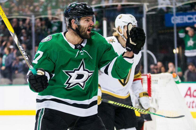 Dallas Stars right wing Alexander Radulov (47) celebrates after a goal by left wing Roope...
