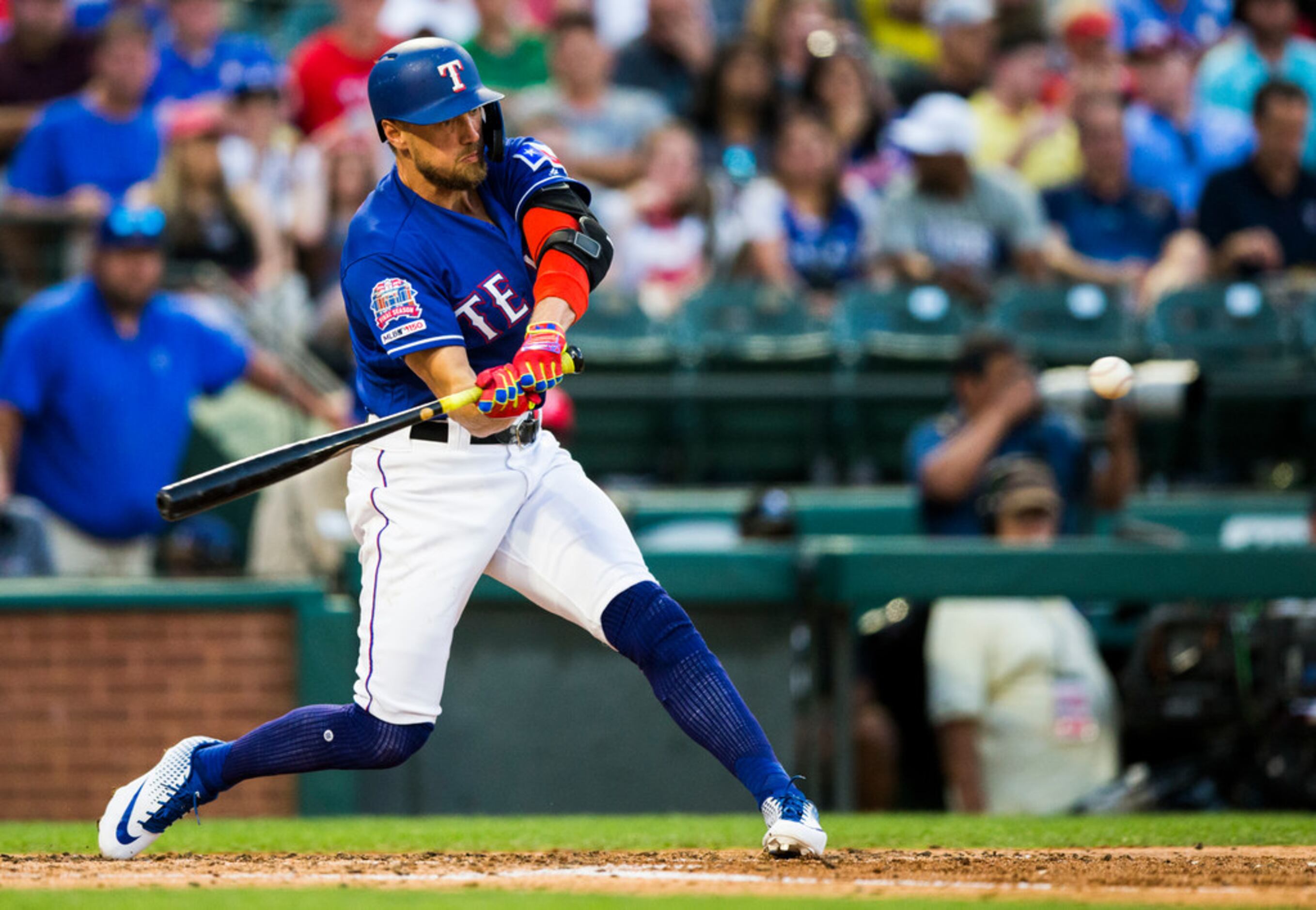 Shin-Soo Choo's kids already have their father's new jersey