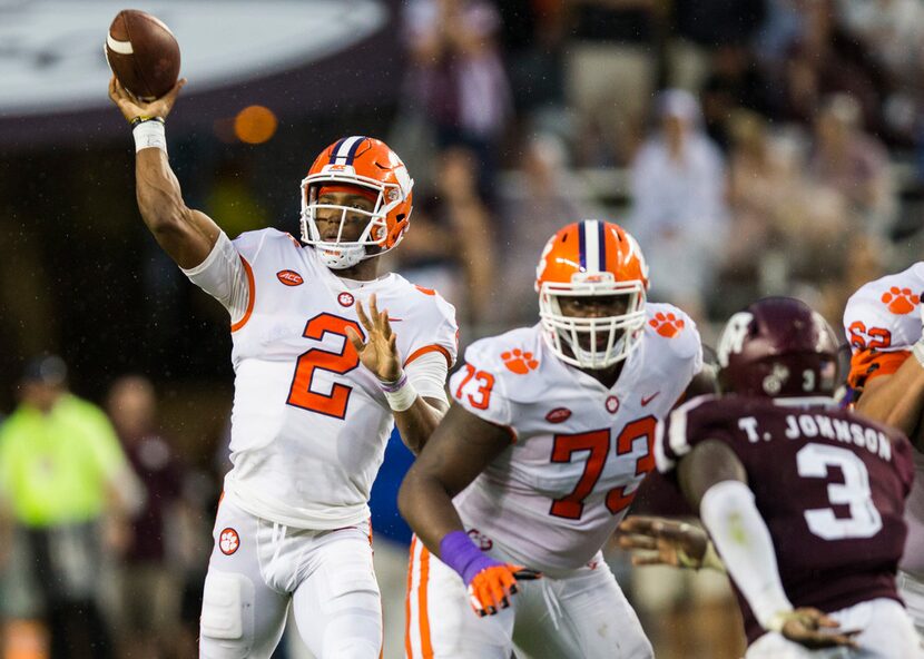 Clemson Tigers quarterback Kelly Bryant (2) throws a pass during the second quarter of a...