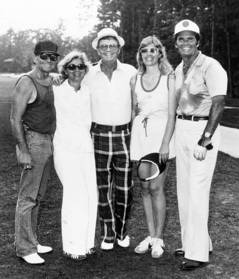 Willie Nelson (from left), Edith Royal, her husband Darrell Royal, Janie Fricke and actor...