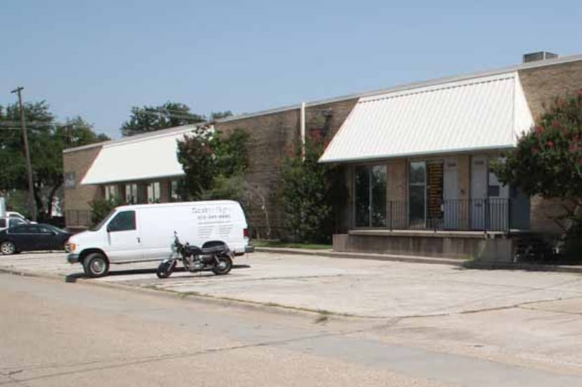 CCG Valwood LP has purchased a 22,506-square-foot industrial building in Carrollton.