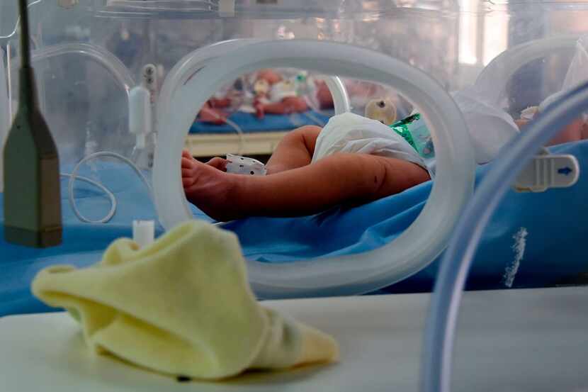 Un hospital en Alemania encontró restos de morfina en la orina de los bebés y alertó a la...